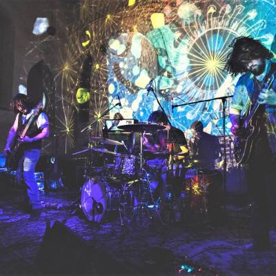 elara-sunstreak-band-in-der-peterskirche
